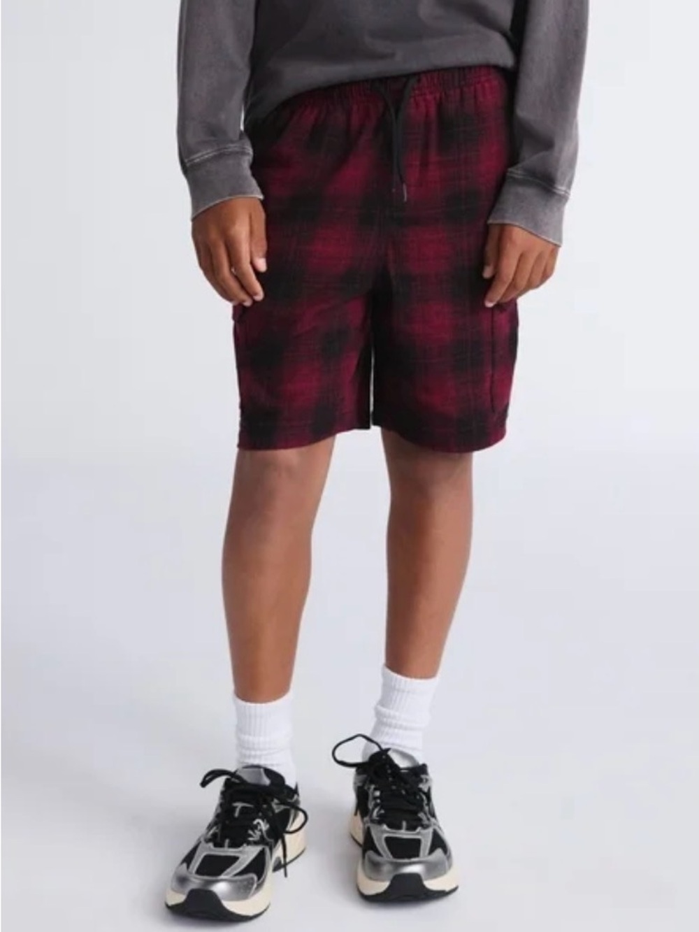 Weekend Academy flannel cargo shorts XS 4/5